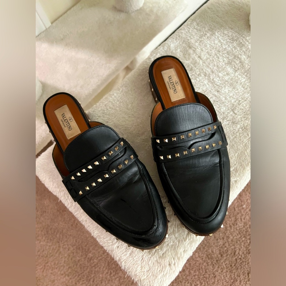Valentino Garavani Black Rockstud Mules